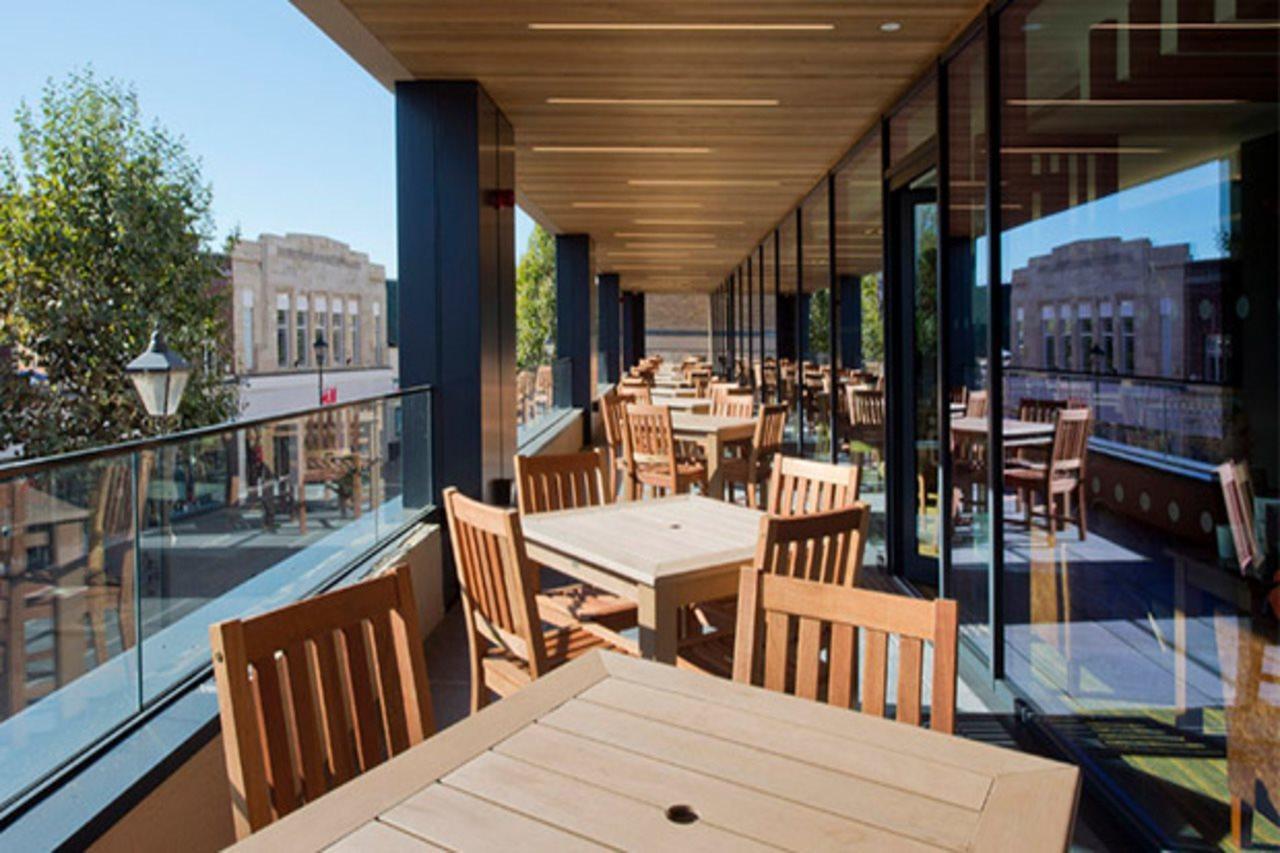 Premier Inn Staines Upon Thames Extérieur photo