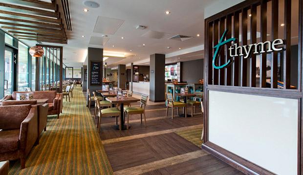 Premier Inn Staines Upon Thames Extérieur photo